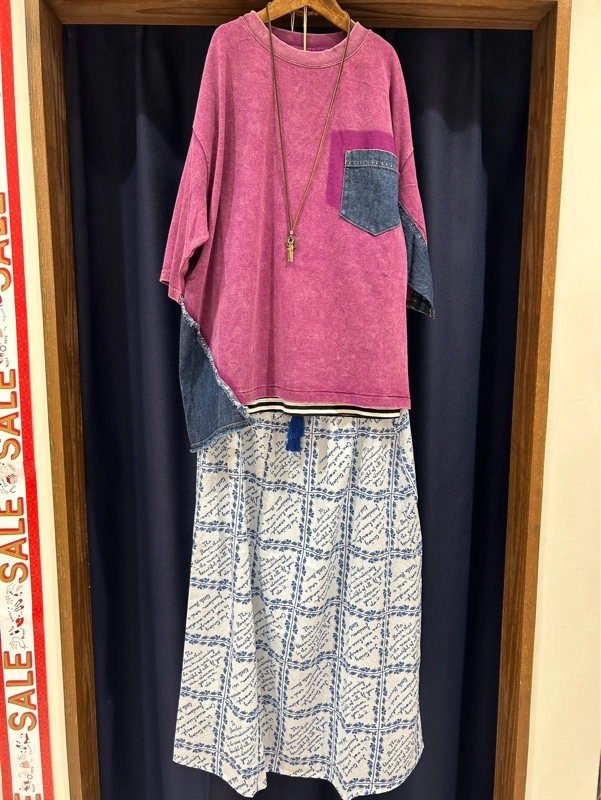 新作⭐︎ケミカル加工デニム組み合わせT