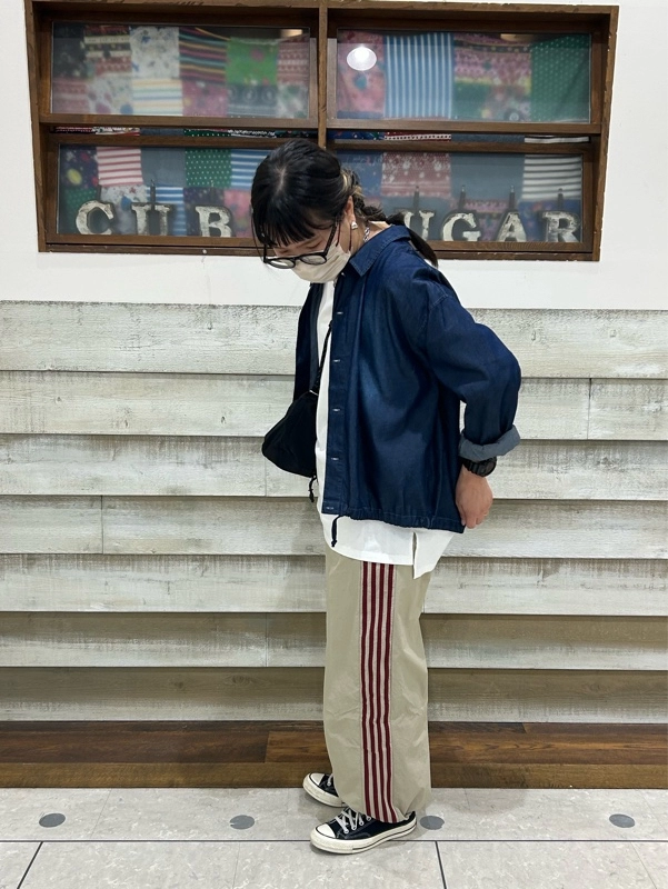 ラインパンツ★