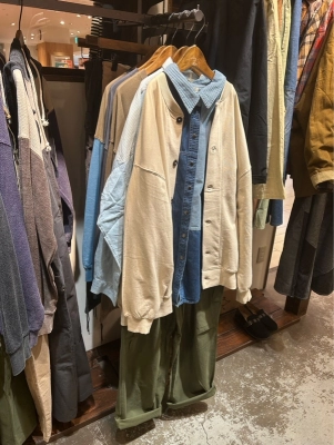 カーゴパンツ入荷〜！