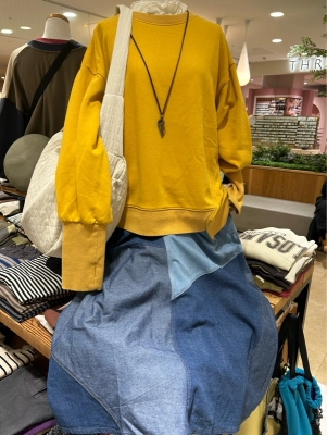 裏毛パウダー加工プルオーバー