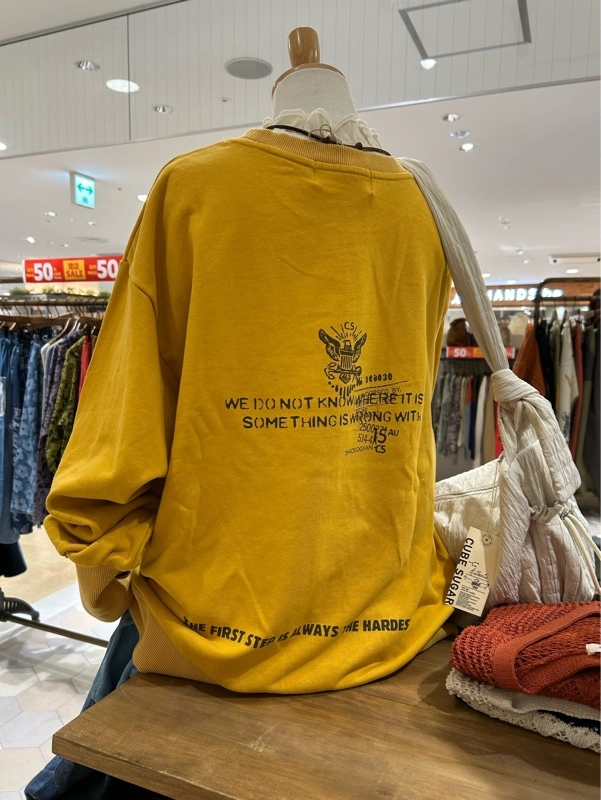 裏毛パウダー加工プルオーバー