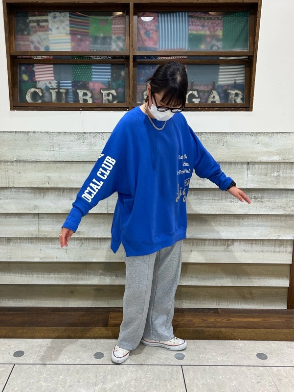 鮮やかブルー♡