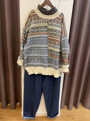 ピーチヤーン切替ジャガードプルオーバー