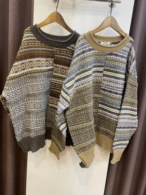ピーチヤーン切替ジャガードプルオーバー