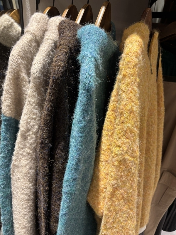 1/4.6ループヤーン ハーフジッププルオーバー