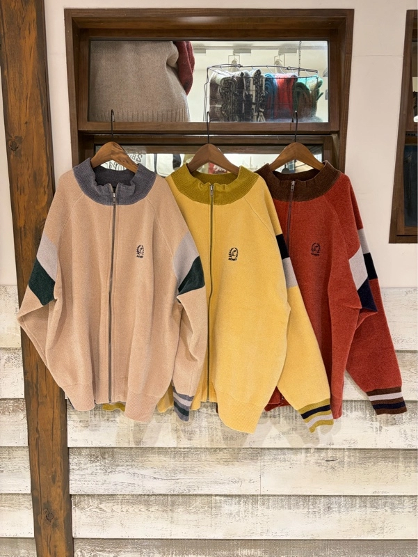 モールヤーントラックジャケット