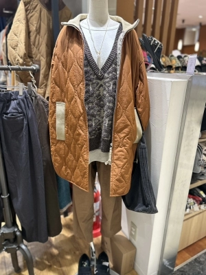 モールジャガードＶネックベスト