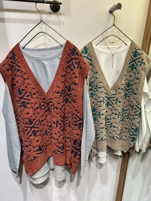 モールジャガードVネックベスト