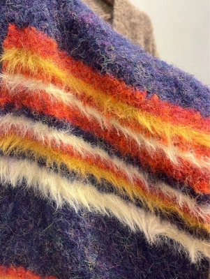 マルチボーダーニットVネックカーディガン