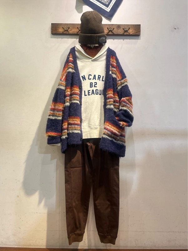 マルチボーダーニットVネックカーディガン