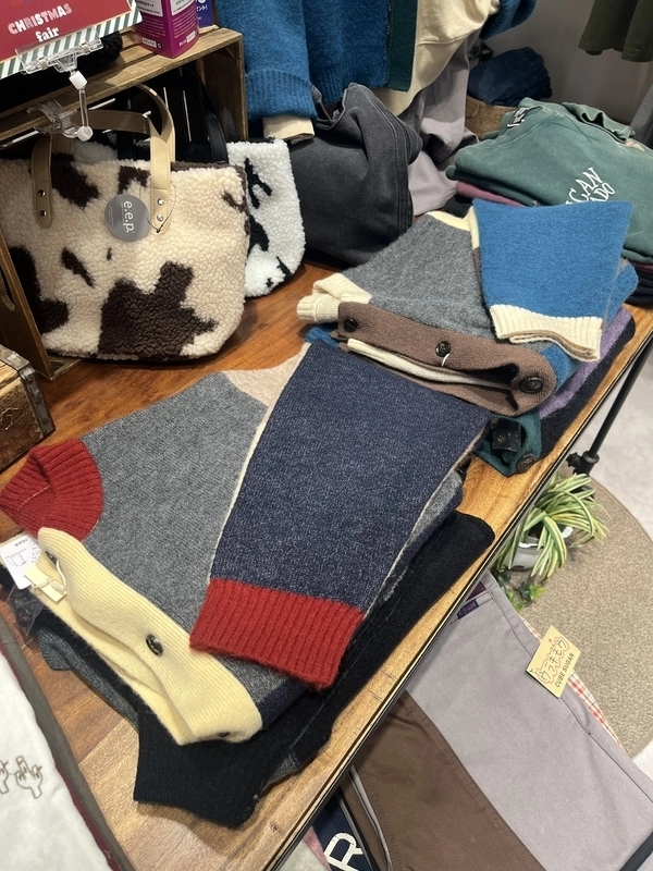 毛玉になりにくいニットカーディガン