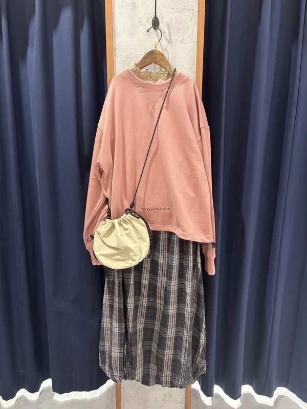 TC裏毛 バックプリントドロストプルオーバー