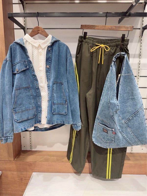 ツイルプリントギャザーシャツ☆