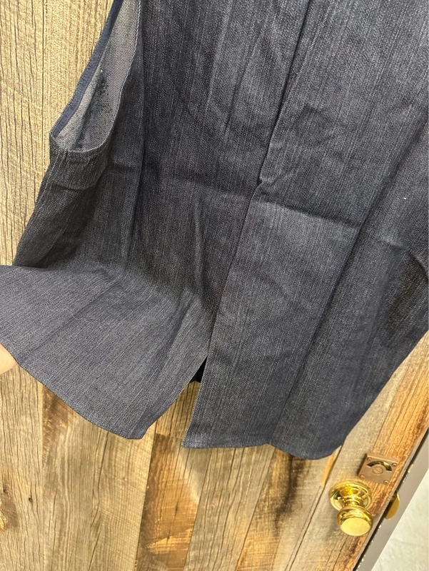 デニムVネックベスト