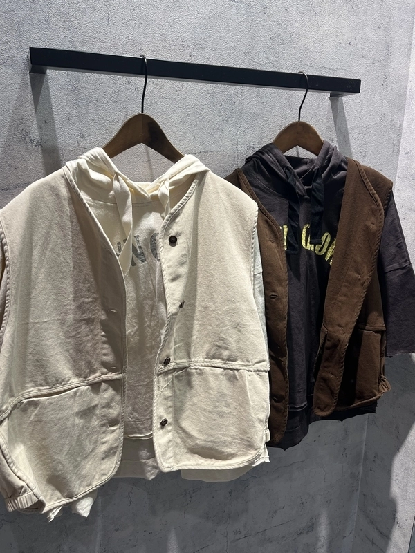 フード付きTシャツ