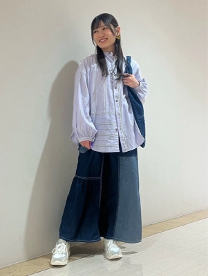 チュニックシャツ×スカート