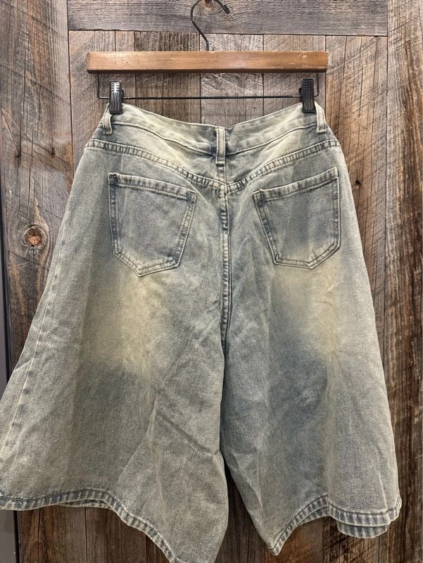 デニムサイドタックワイドハーフパンツ