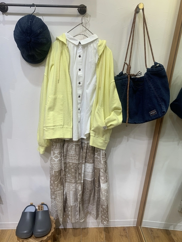 バンダナ柄スカート