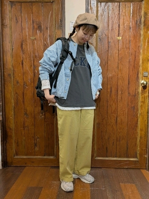 黄色が映える春コーデ