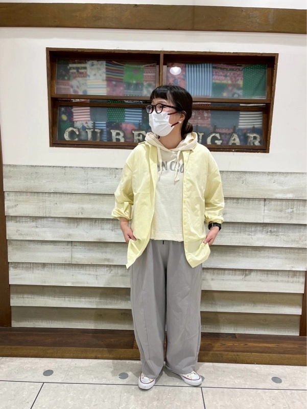 人気のボトムスコーデ②