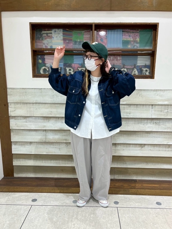 人気のボトムスコーデ③