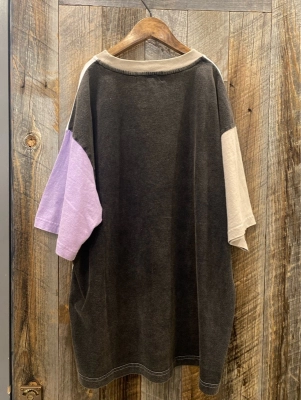 天竺パウダー加工衿刺繍Ｔシャツ