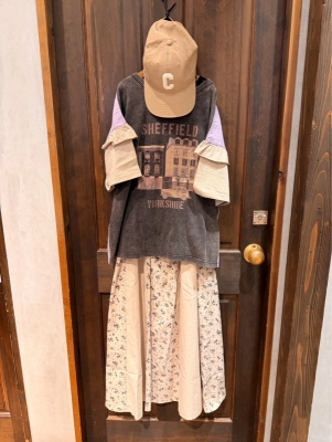 パウダー加工袖フリルTシャツ⭐︎