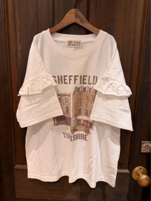 パウダー加工袖フリルTシャツ⭐︎