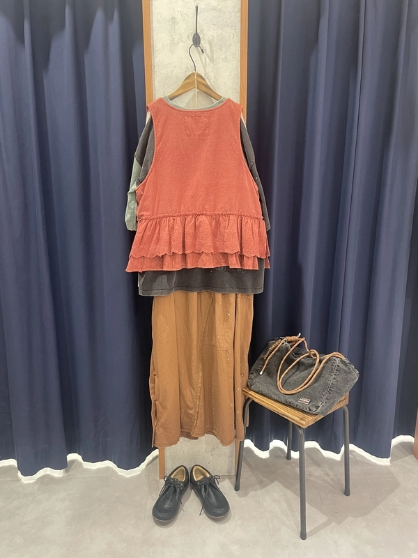 トンプキン天竺ケミカル加工ペンキ飛ばしプリントT