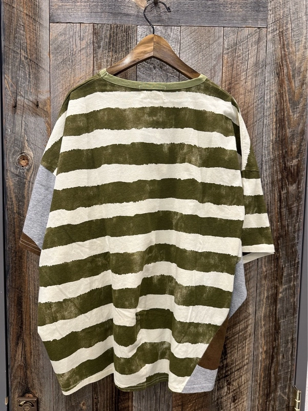 汗染み防止加工変形ボーダーTシャツ