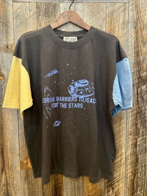スラブ天竺univarseプリントTシャツ