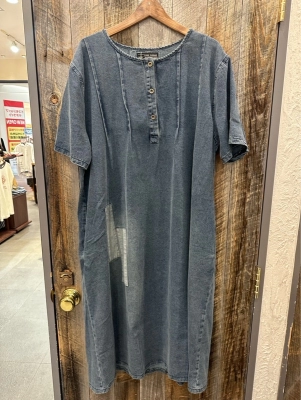 デニムノーカラーワンピース