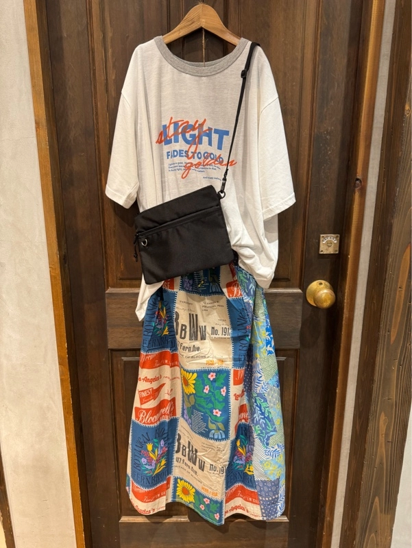 総柄プリントギャザースカート