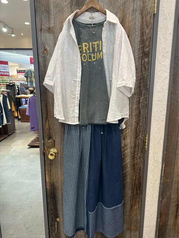 パウダー加工カットオフノースリーブプルオーバー