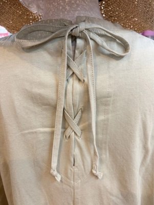 バックレースアップTシャツ☆