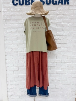 バックレースアップTシャツ☆