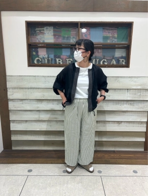 ストライプパンツ