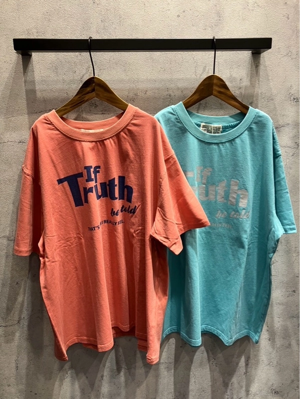 色が可愛いBIGロゴTシャツ♡
