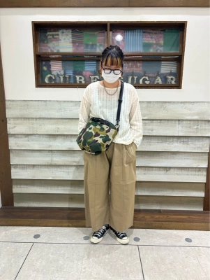 イージーワイドパンツ