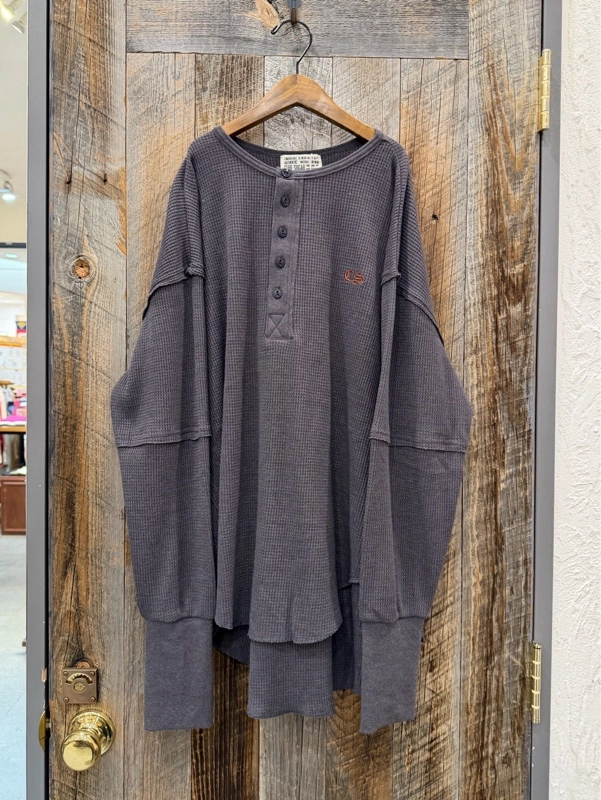 ✶✶ CVCワッフル ヘンリーネックプルオーバー ✶✶