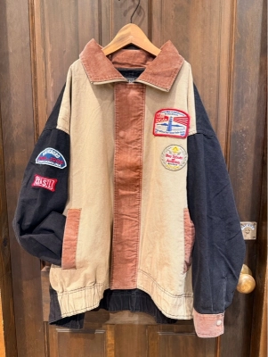 これからにピッタリな秋の新作ジャケット♡