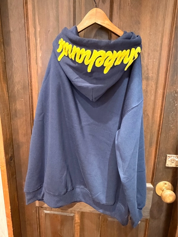 サガラ刺繍パーカー！！