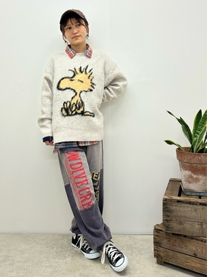新作！PEANUTSコラボニット