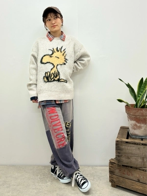 新作！PEANUTSコラボニット