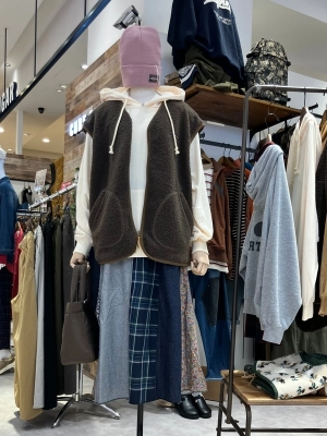 ラグランワイドパーカーコーデ‪☆